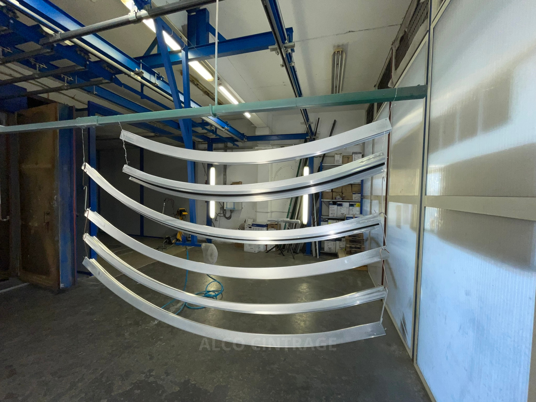 Cintrage sur mesure Technal